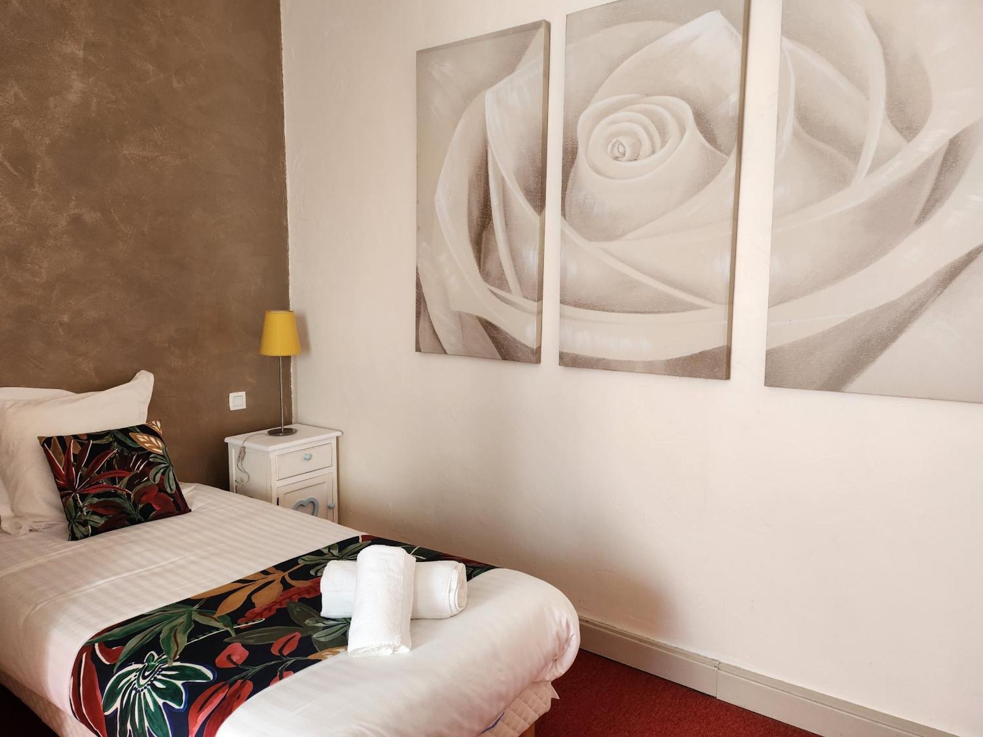 Hotel Des Negociants ラマストル エクステリア 写真