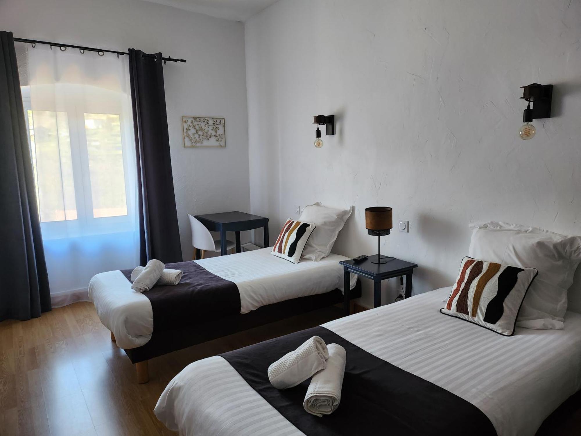 Hotel Des Negociants ラマストル エクステリア 写真